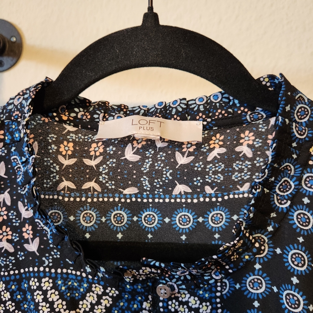 LOFT Blue and Black Geometric Print Blouse - Picture 2 of 2